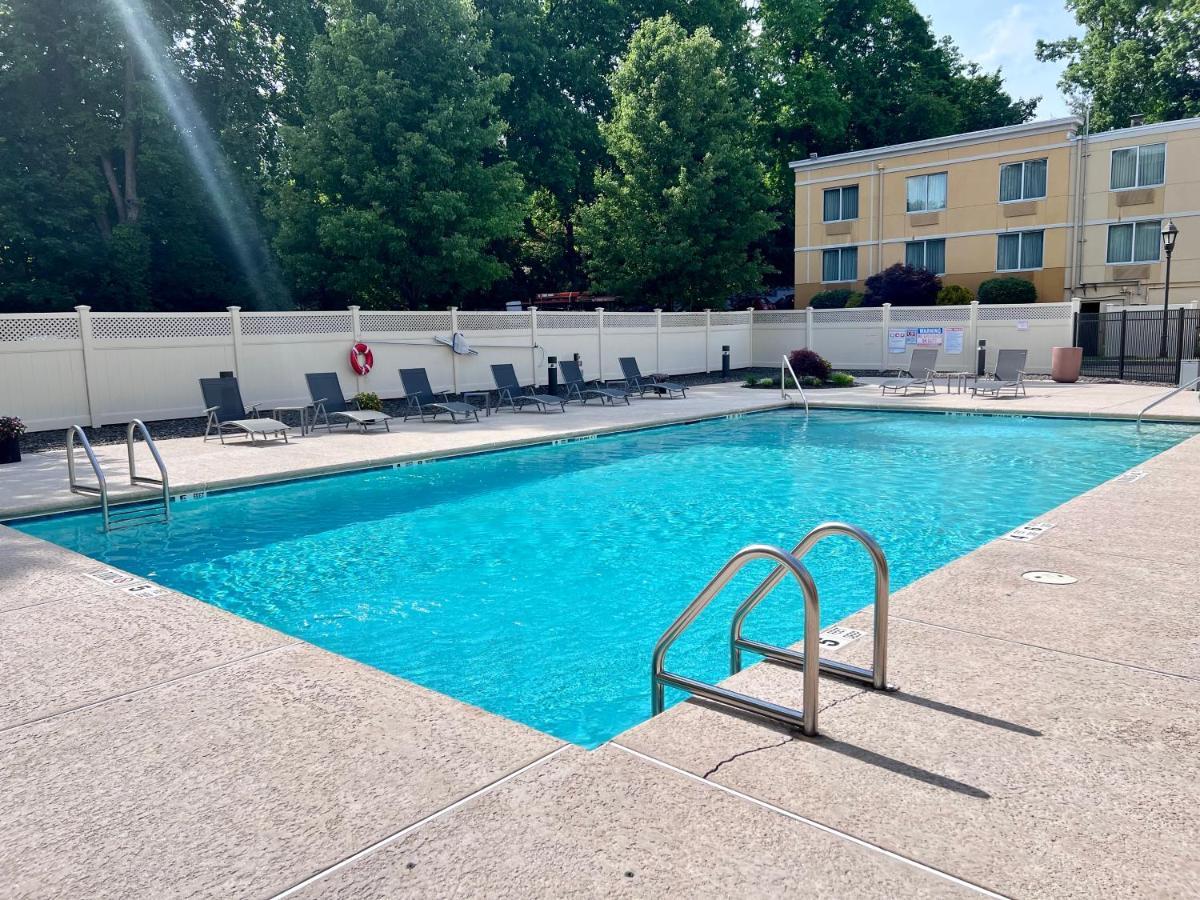 La Quinta By Wyndham Danbury Hotel Luaran gambar