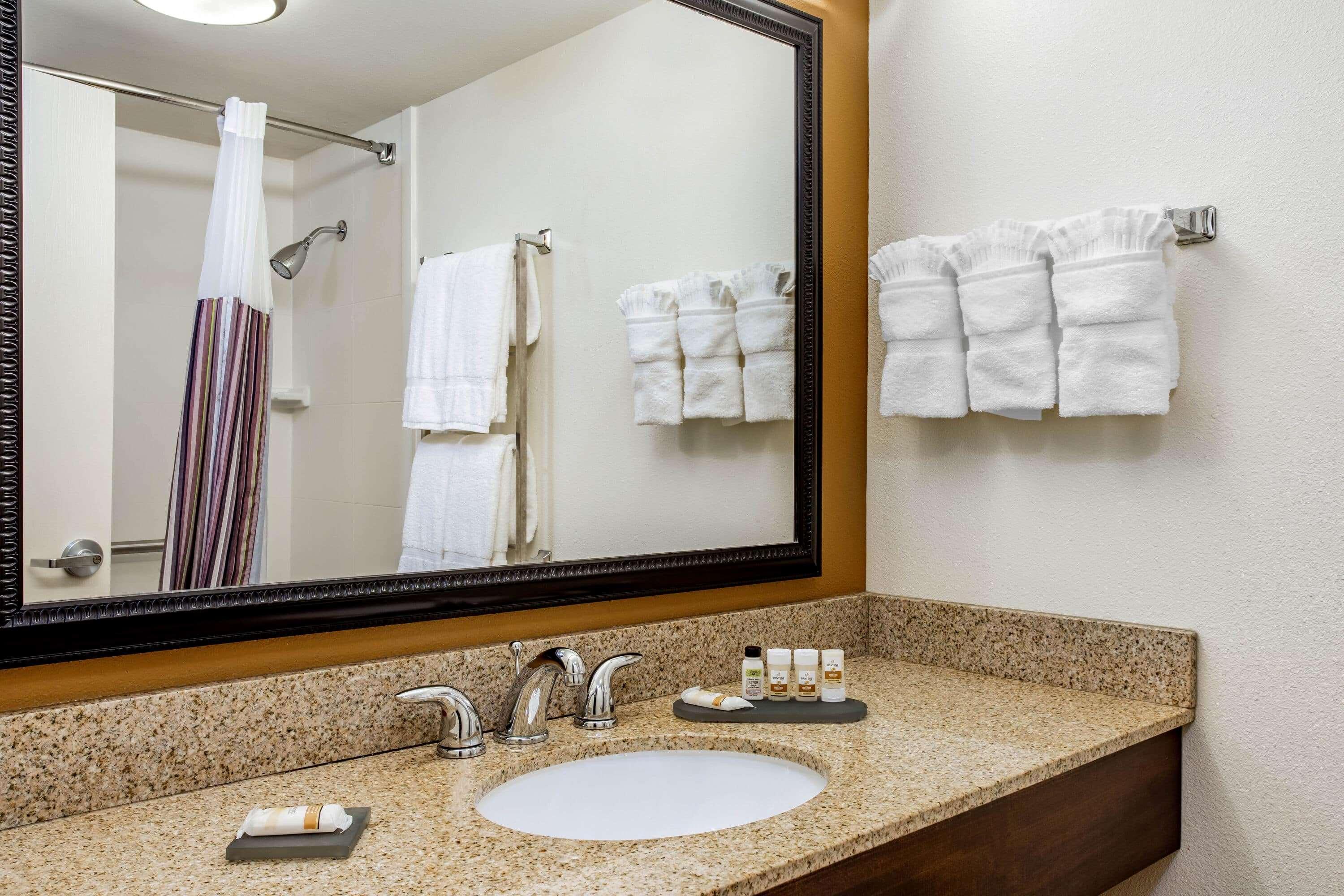 La Quinta By Wyndham Danbury Hotel Luaran gambar